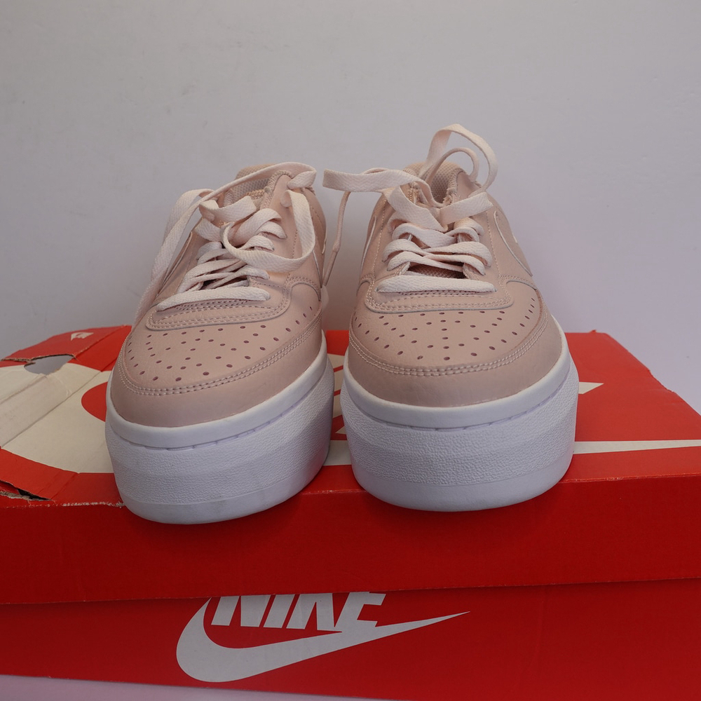 Women's Nike Court Vision Alta Platform Sneakers Pink White Size 10 NIB - Picture 3 of 11
